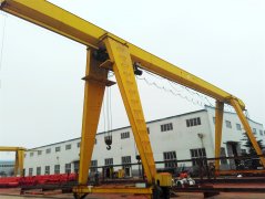 Mobile gantry crane